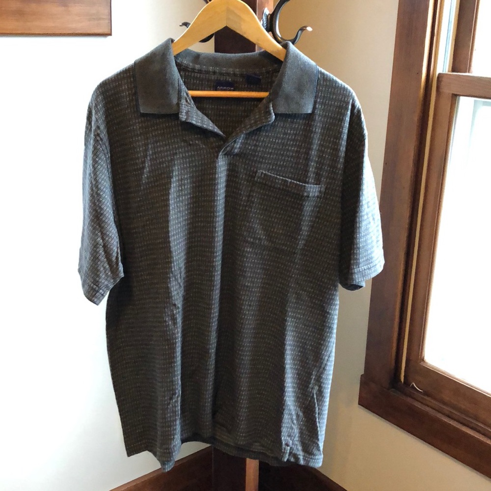 Men’s dark olive and black design polo in XL